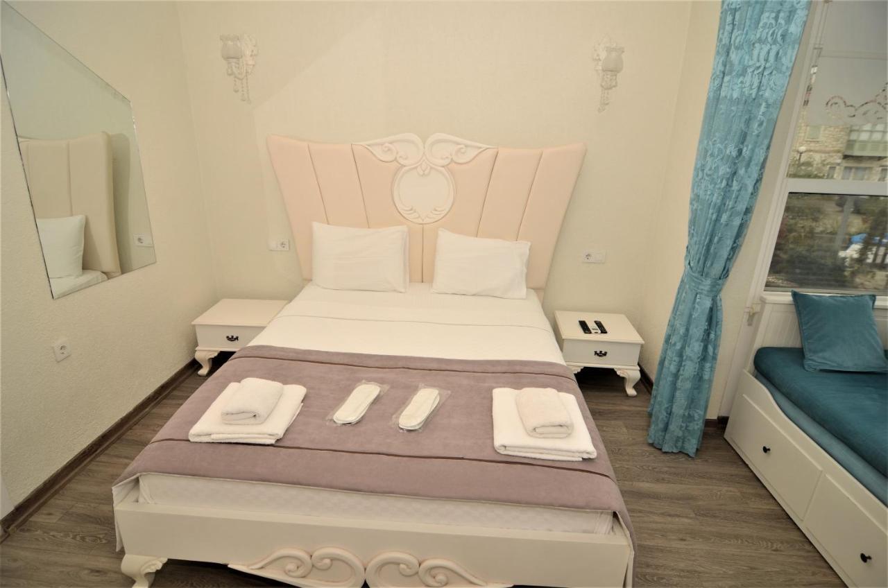 Alacati Eldoris Butik Hotel Exterior photo